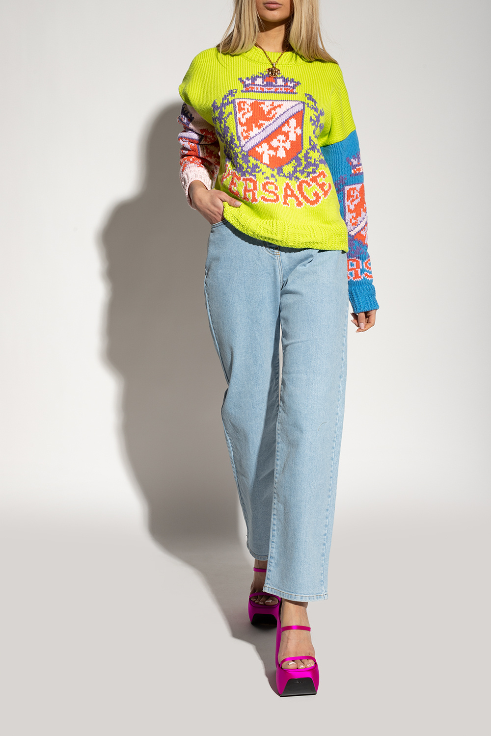【関税込み】Versace ピンク Triplatform ヒールサンダル Versace: Pink Triplatform Heeled Sandals | SSENSE